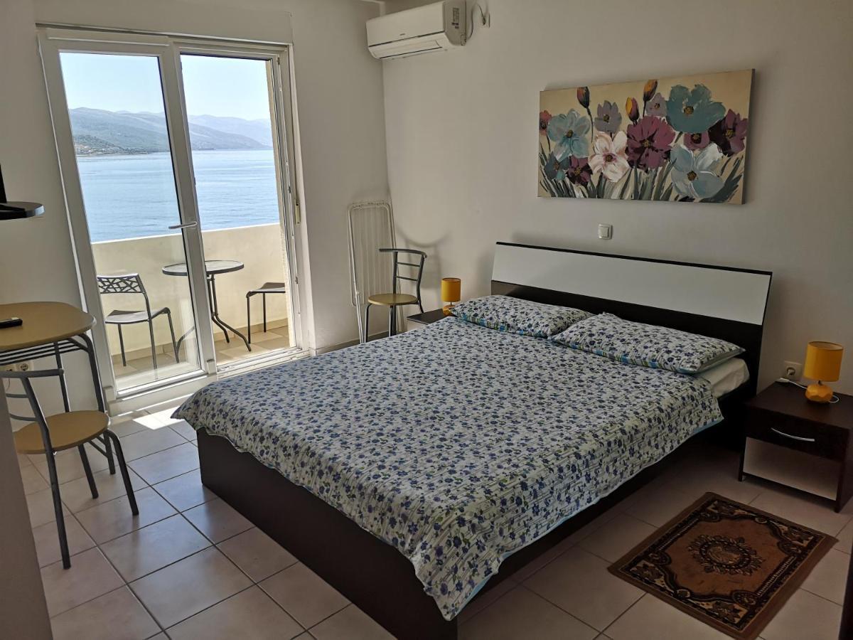Villa Kanata Повиле Экстерьер фото