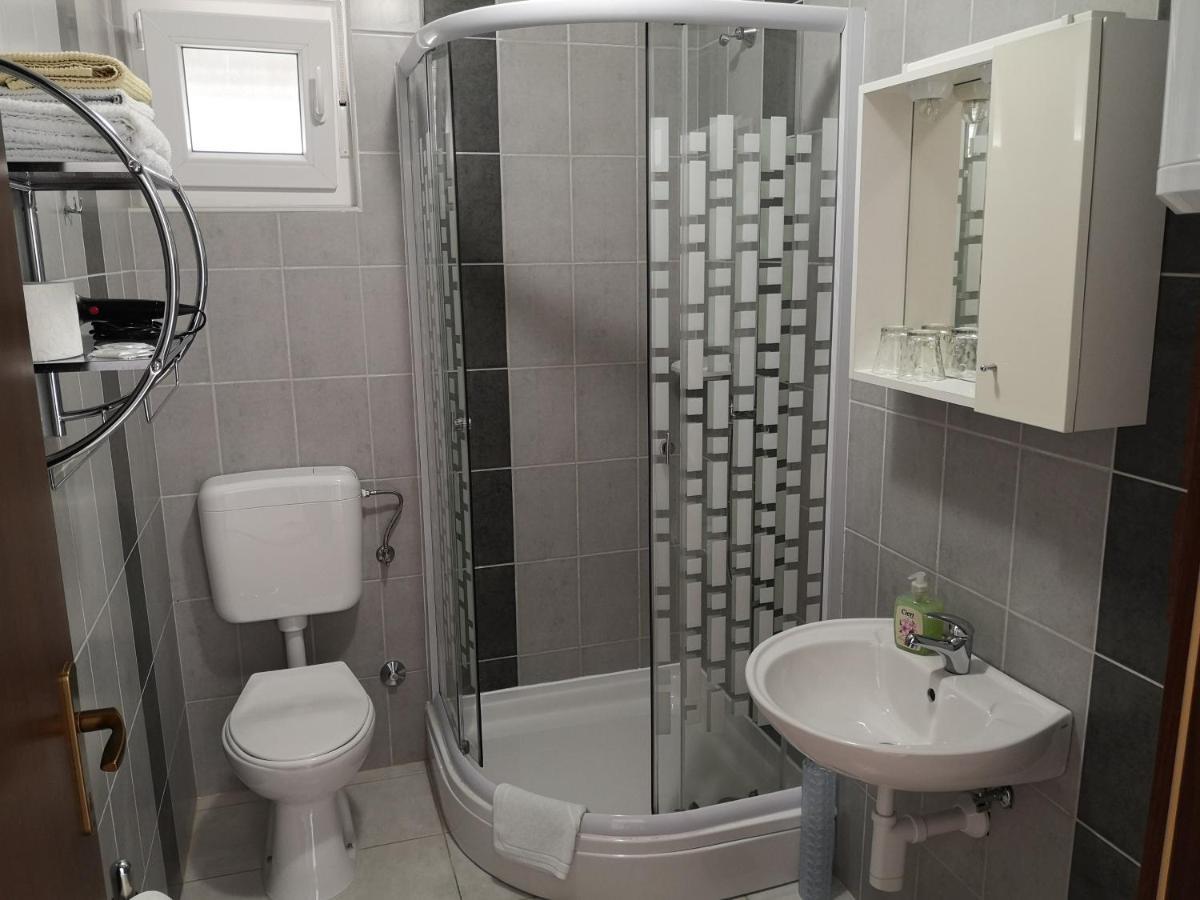 Villa Kanata Повиле Экстерьер фото
